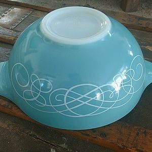 Other - Vintage 1959 Pyrex Bowl Turquoise Aqua Scroll Other - Vintage 1959 Pyrex Bowl Turquoise Aqua Scroll